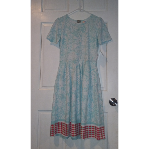 LuLaRoe Dresses & Skirts - Lularoe Medium Amelia Dress Tropical Floral Light Blue